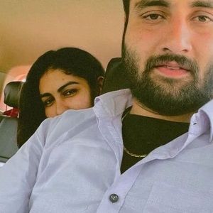 Meet your Posher, Kanishka